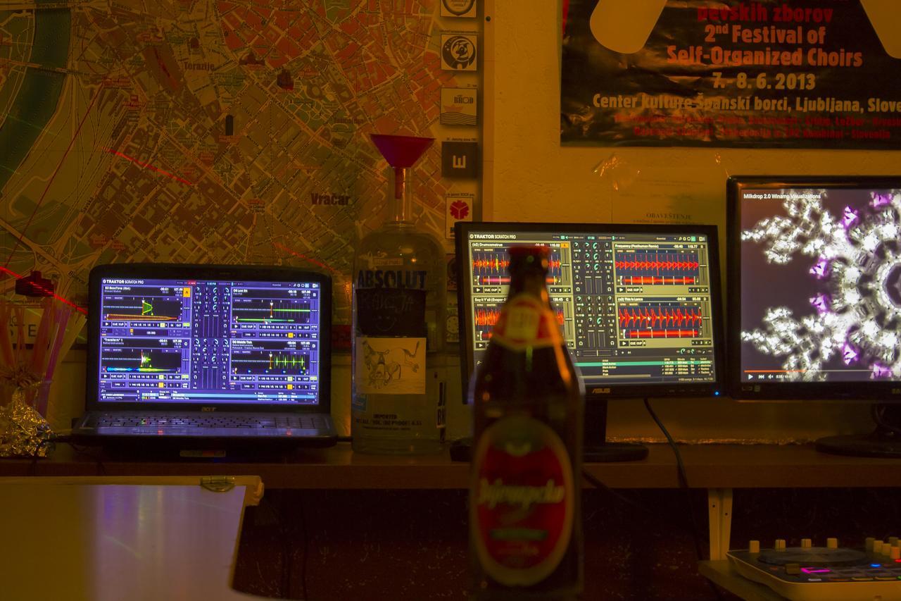 Green Studio Hostel Beograd Ngoại thất bức ảnh